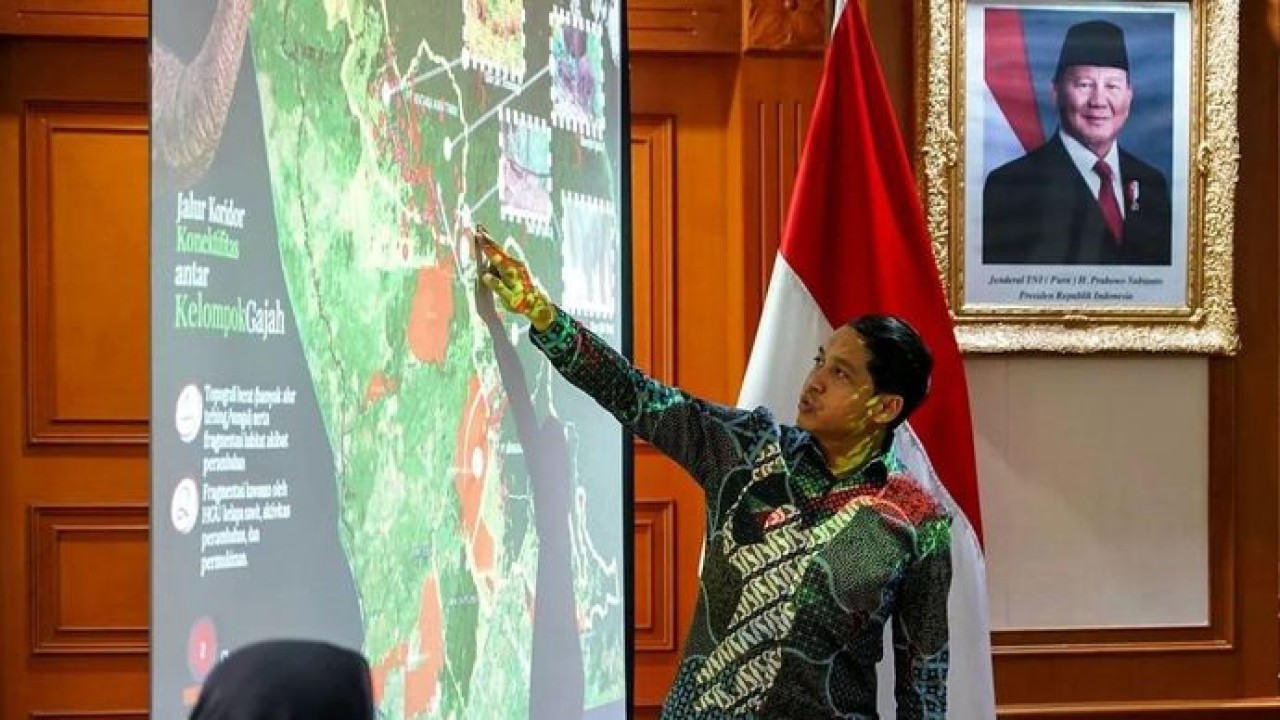 Menhut Raja Juli Antoni dalam pertemuan dengan aktivis lingkungan dan pemengaruh di Jakarta, Kamis 07 Mei 2026. ANTARA/HO-Kemenhut/pri. (Antara)
