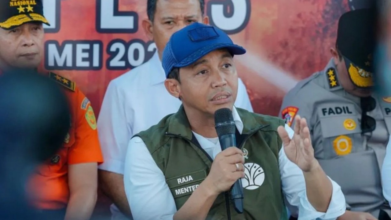 Menteri Kehutanan (Menhut) Raja Juli Antoni di sela kegiatan Apel Kesiapsiagaan Penanggulangan Karhutla di Palembang, Sumatera Selatan, Rabu 6 Mei 2026. ANTARA/HO-Kemenhut RI. (Antara)