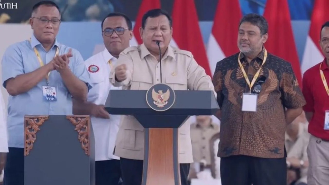 Tangkapan layar - Presiden Prabowo Subianto berpidato pada puncak Peringatan Hari Buruh Internasional 2026 atau May Day di kawasan Monumen Nasional, Jakarta Pusat, Jumat (1/5/2026). (ANTARA/Youtube Sekretariat Presiden) (Antara)