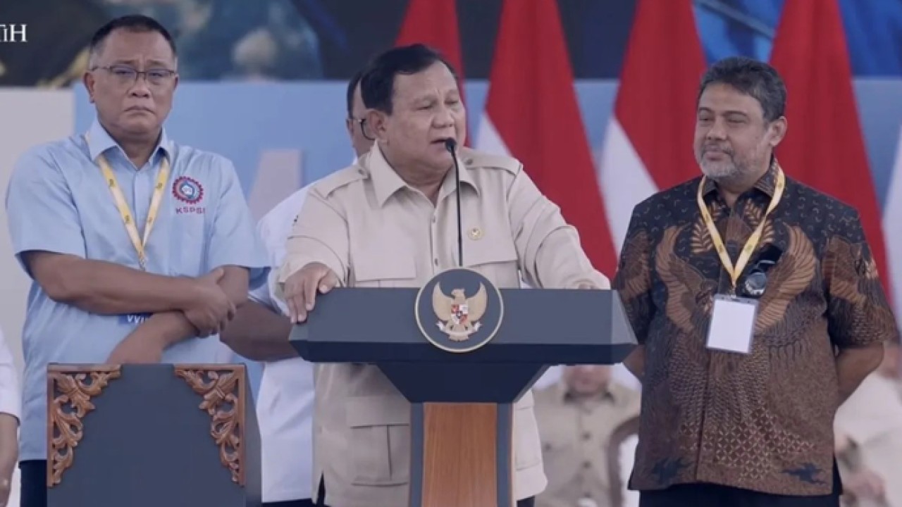 Tangkapan layar - Presiden Prabowo Subianto memberikan arahan saat Peringatan Hari Buruh Internasional di Monas, Jakarta, Jumat (1/5/2026) (ANTARA/Prisca Triferna) (Antara)