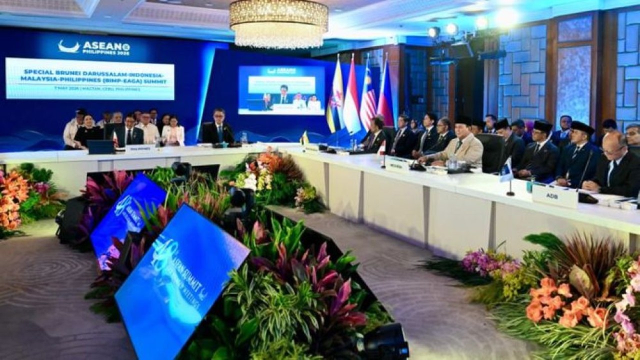 Presiden Prabowo Subianto di Konferensi Tingkat Tinggi (KTT) Khusus Brunei Darussalam-Indonesia-Malaysia-Philippines East ASEAN Growth Area (BIMP-EAGA) yang menjadi bagian dari rangkaian KTT ke-48 ASEAN di Cebu. (Foto: Sekretariat Presiden)