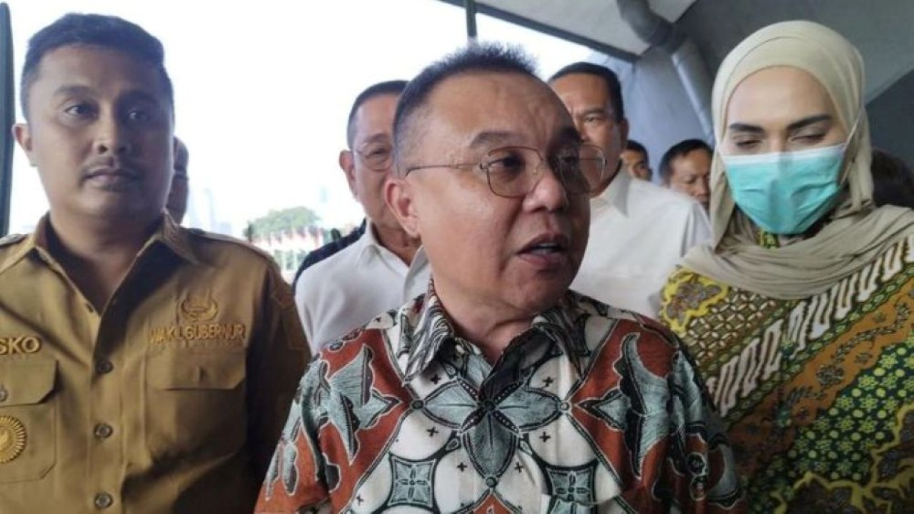 Wakil Ketua DPR RI Sufmi Dasco Ahmad di kompleks parlemen, Jakarta, Selasa (19/5/2026). (Foto: ANTARA/Bagus Ahmad Rizaldi)