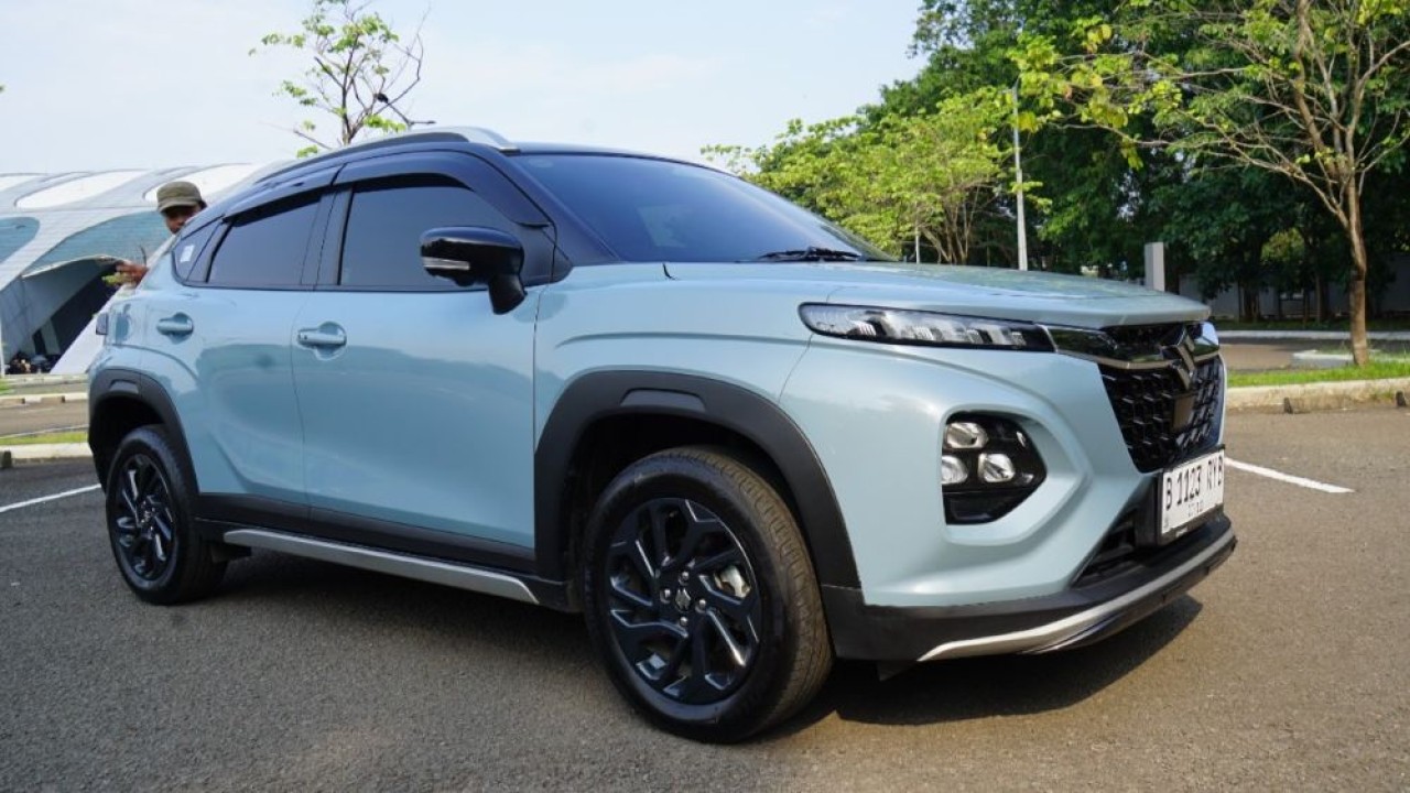 Suzuki Fronx SGX Hybrid menggunakan mesin K15C 1.462 cc dengan teknologi Smart Hybrid Vehicle by Suzuki (SHVS). (Foto: Toga Ibnu Pratama/NTV)