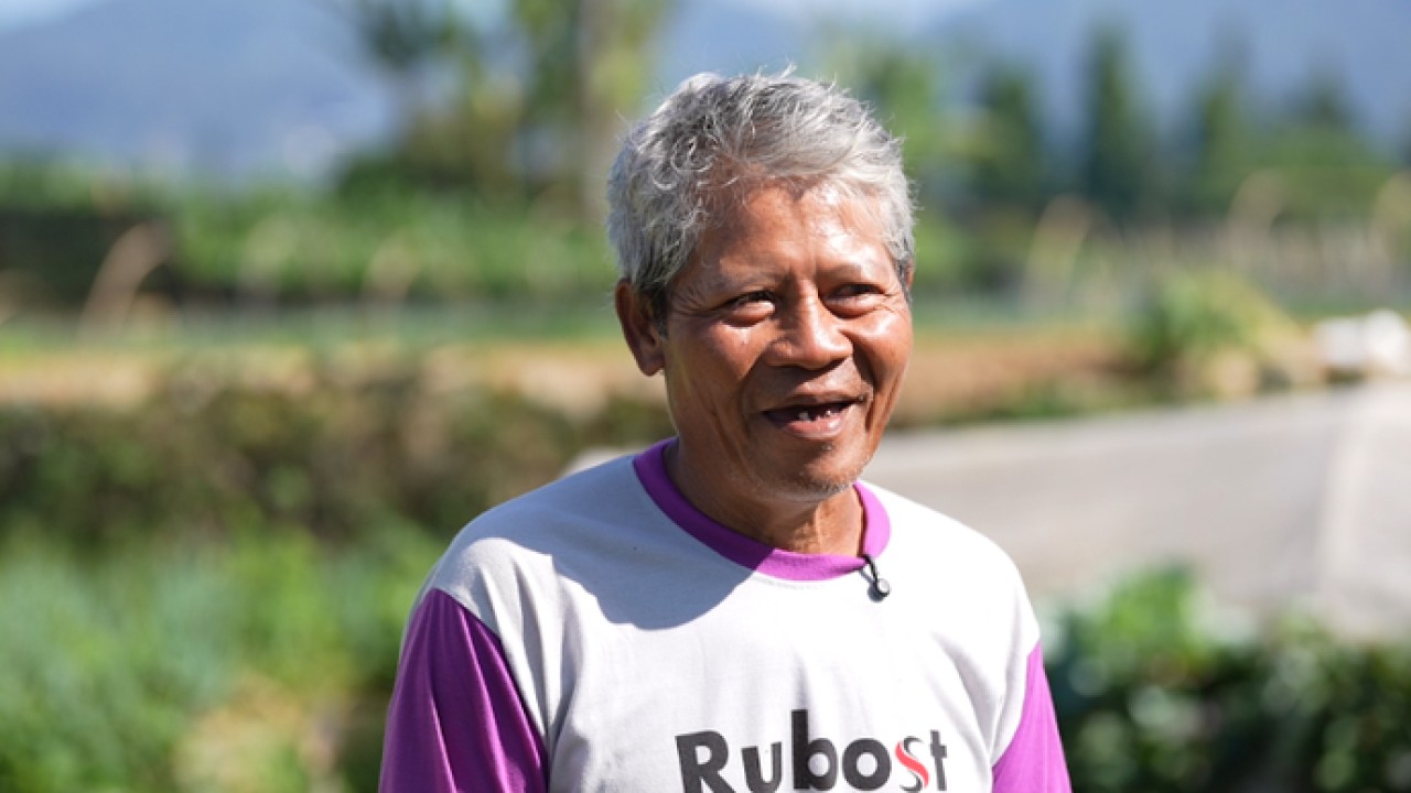 Ala Mulyana seorang petani. (Bakom)