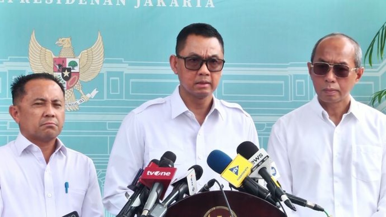 Direktur Utama PLN Darmawan Prasodjo. (Bakom)