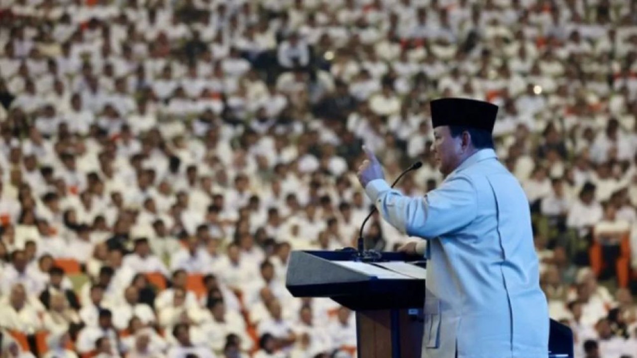 Presiden Prabowo Subianto memberikan pidato pada acara konsolidasi nasional Program Makan Bergizi Gratis (MBG) yang diinisiasi oleh Badan Gizi Nasional (BGN) di SICC, Bogor, Jawa Barat, Rabu (3/6/2026). (Foto: ANTARA/HO-Tim Media Presiden Prabowo)