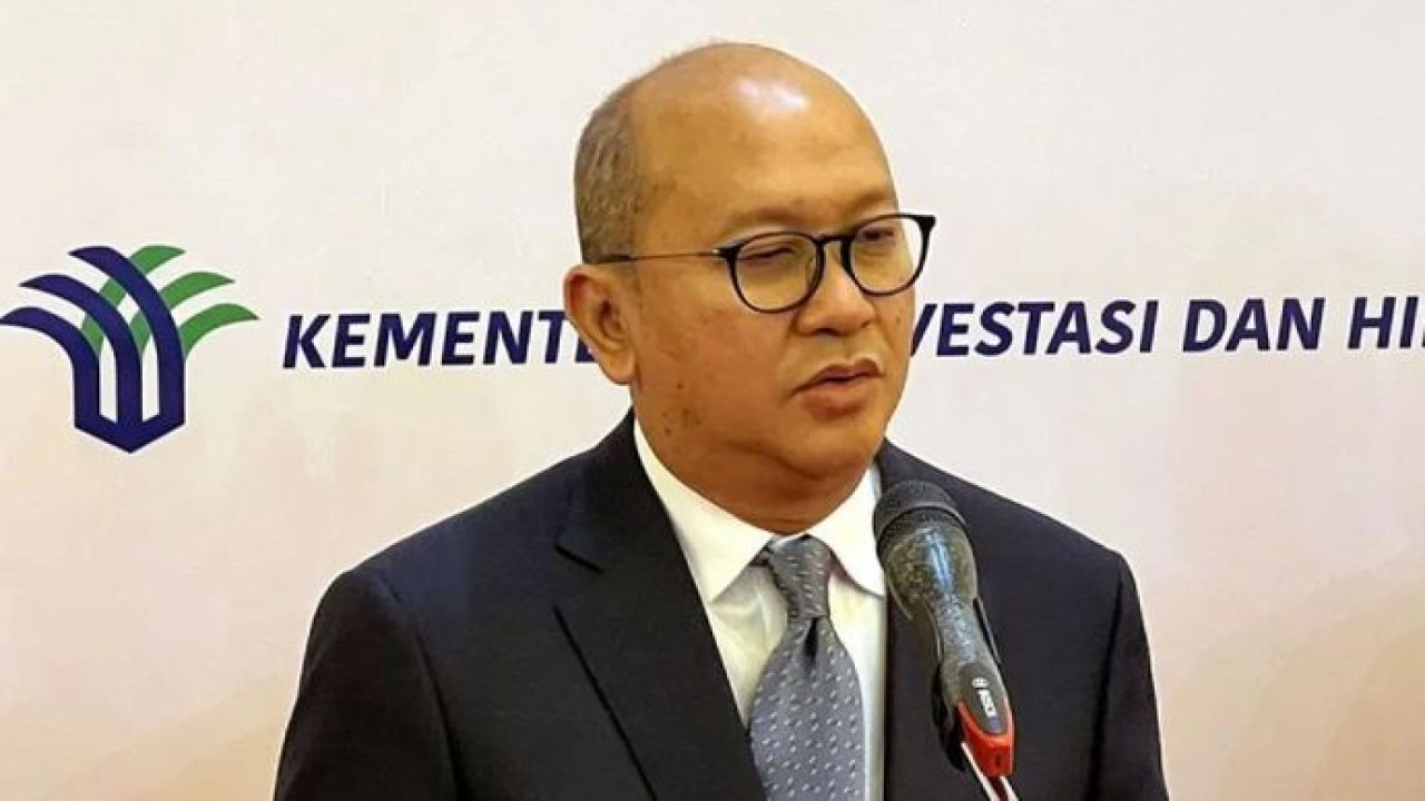 CEO Badan Pengelola Investasi Daya Anagata Nusantara Indonesia (Danantara Indonesia) Rosan Roeslani memberi keterangan dalam konferensi pers usai rapat Koordinasi Persiapan Indonesia International Sustainability Forum (ISF) 2025 di Kantor BKPM, Jakar (Antara)
