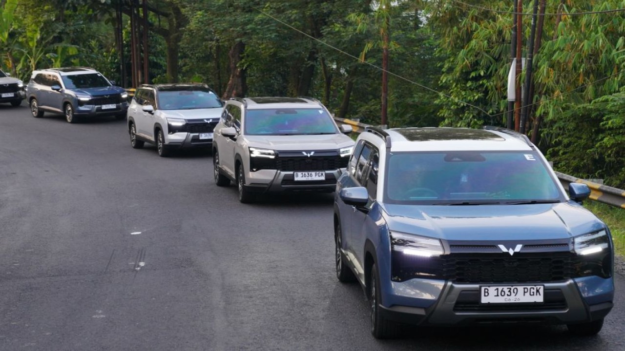 Perjalanan sejauh 627 kilometer menjadi panggung pembuktian bagi Wuling Eksion PHEV menempuh Jakarta-Purwokerto-Wonosobo-Yogyakarta. (Foto: Dok/Istimewa)