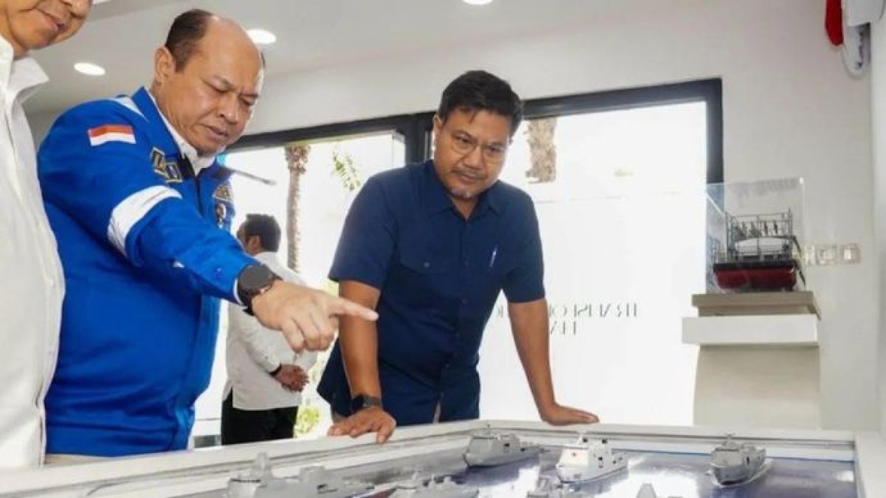 PT Danantara Asset Management (DAM) mengunjungi PT PAL Indonesia di Surabaya, Jawa Timur (Antara)