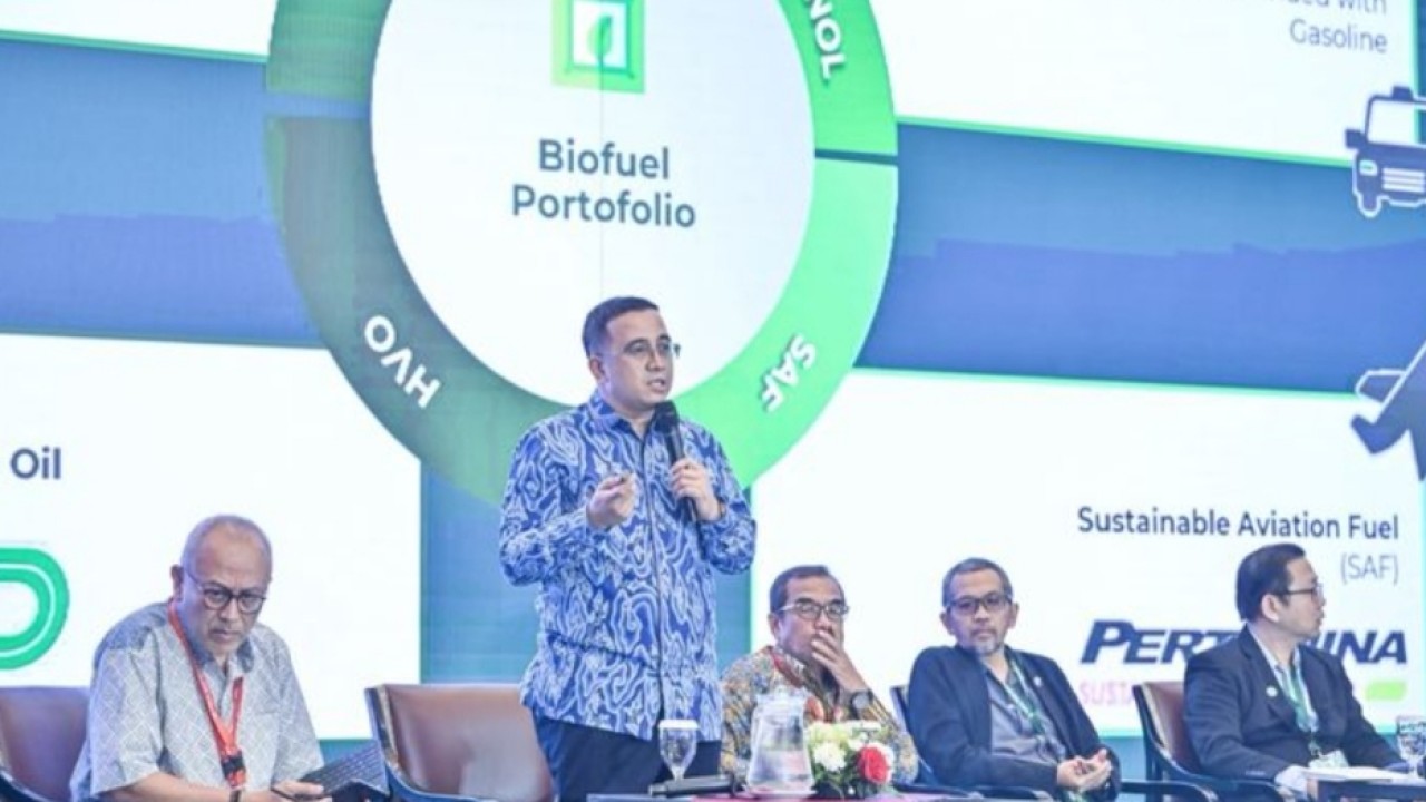 Wakil Direktur Utama Pertamina Oki Muraza memaparkan strategi pengembangan biofuel berbasis kelapa sawit dalam forum Pekan Riset Sawit Indonesia 2026 di Jakarta, Senin, 20 Juli 2026