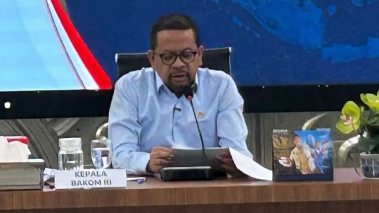Kepala Badan Komunikasi Pemerintah (Bakom) Muhammad Qodari memberikan paparan dalam konferensi pers Program Hasil Terbaik Cepat di kantor Bakom, Jakarta, Rabu (5/8/2026). (Antara)