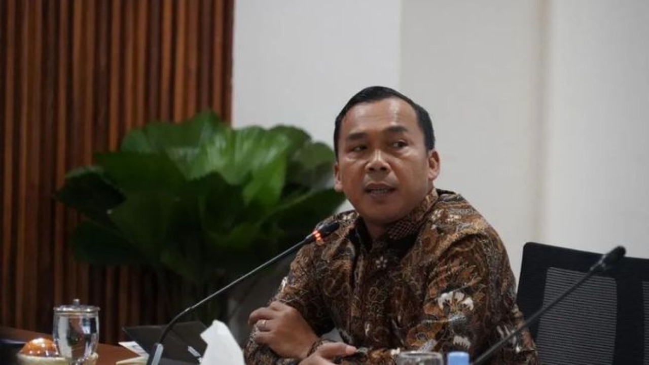 Mendukbangga/Kepala BKKBN Wihaji menghadiri Rapat Koordinasi Terbatas Perbaikan Tata Kelola Program MBG di Gedung Kemenko Bidang Pangan, Jakarta Pusat, pada Rabu (26/8/2026). (Antara)