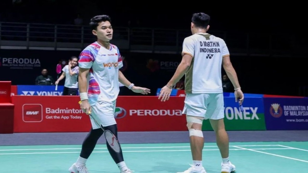 Pebulu tangkis ganda putra Indonesia Leo Rolly Carnando/Daniel Marthin saat tampil di Malaysia Masters 2026 di Axiata Arena, Kuala Lumpur, Rabu (2/5/2026). (Foto: ANTARA/HO-PBSI)