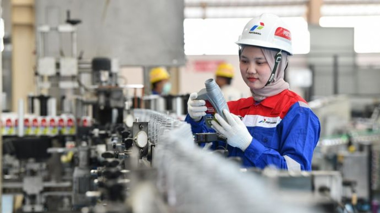 PT Pertamina Lubricants terus memperkuat daya saing bisnis pelumas nasional melalui pengoperasian fasilitas produksi berteknologi modern. (Foto: Dok/Istimewa)