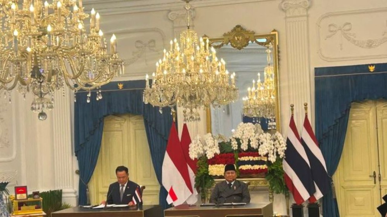 Presiden Prabowo Subianto dan Perdana Menteri Thailand Anutin Charnvirakul Saat Join Statement di Istana Merdeka. (Foto: NTVnews)