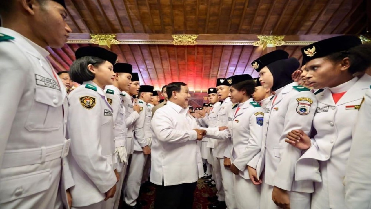 Presiden Prabowo Subianto menyampaikan apresiasi dan terima kasih atas dedikasi para petugas yang telah menjalankan tugas dalam rangkaian peringatan HUT ke-81 Kemerdekaan RI pada 17 Agustus 2026. (Foto: Dok/Istimewa/Bakom RI)