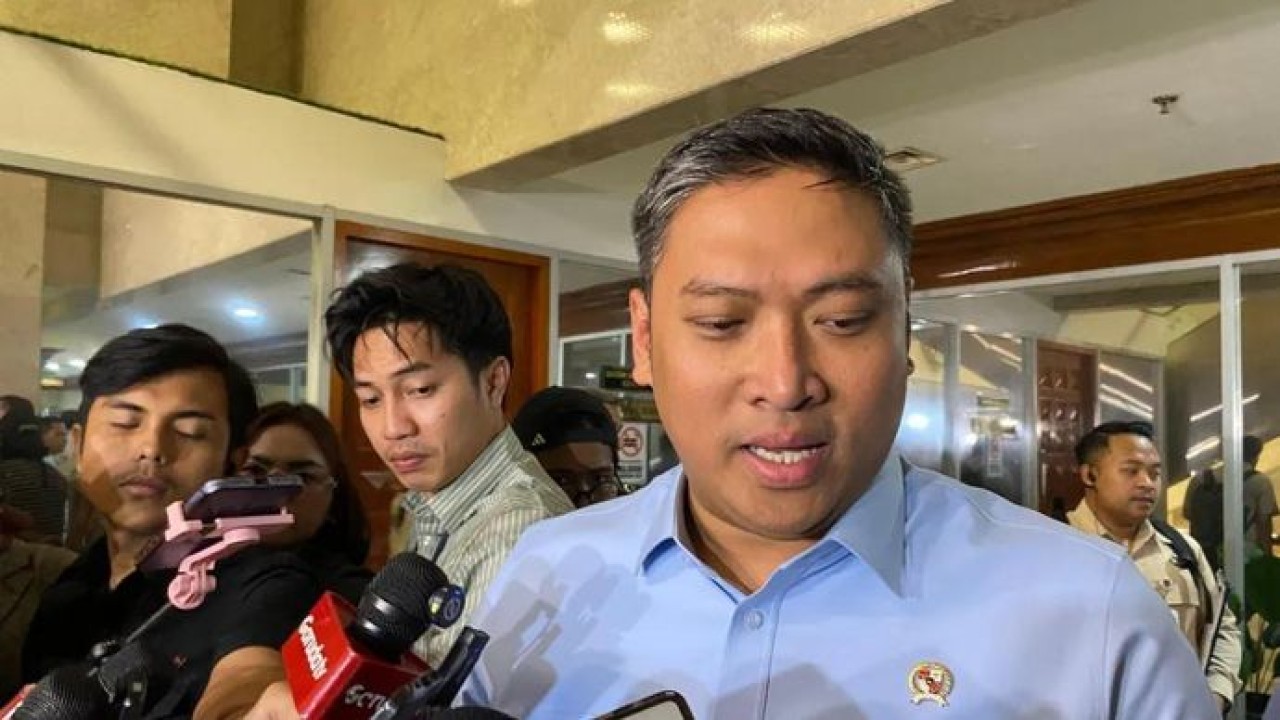 Kepala BGN Sudaryono ditemui usai Rapat Dengar Pendapat bersama Komisi IX DPR RI di Jakarta (Antara)
