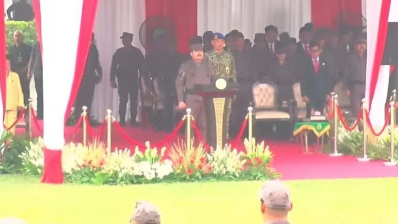 Tangkapan layar - Jaksa Agung ST Burhanuddin memimpin acara peringatan Hari Lahir Ke-81 Kejaksaan RI di Gedung Badiklat Kejaksaan RI, Jakarta Selatan. (Foto: Antara)