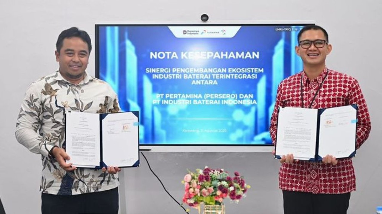 PT Pertamina (Persero) memperluas peluang pengembangan bisnis rendah karbon melalui sinergi dengan PT Industri Baterai Indonesia (IBC) dalam pengembangan ekosistem industri baterai terintegrasi. (Foto: Pertamina)