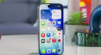 iPhone-1791516323