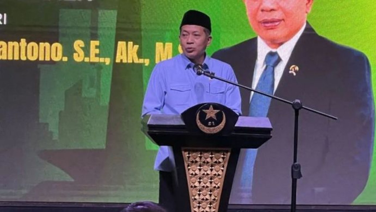 Menteri Koperasi (Menkop) Ferry Juliantono dalam peluncuran Logo Kongres Nasional/Majelis Tahkin ke-42 Syarikat Islam yang digelar di Jakarta, Rabu (30/9/2026) (Antara)