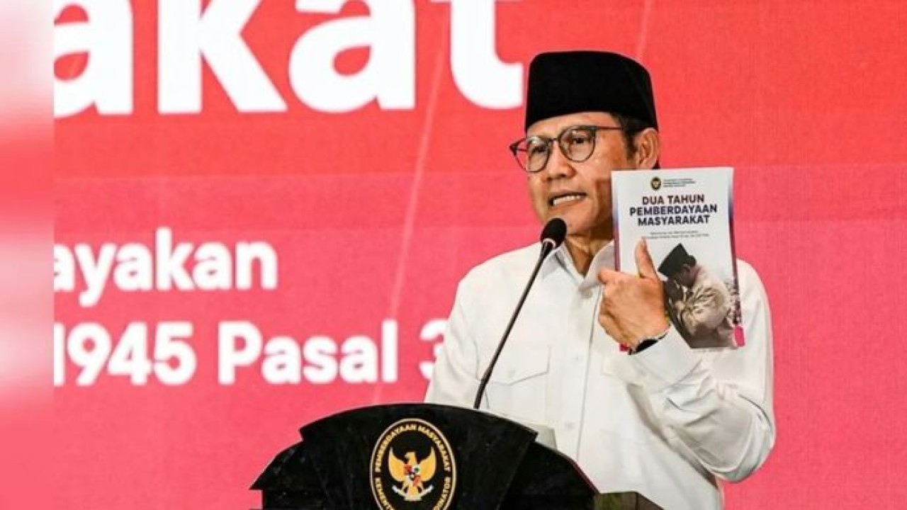Menteri Koordinator Bidang Pemberdayaan Masyarakat Abdul Muhaimin Iskandar saat membuka acara (Antara)