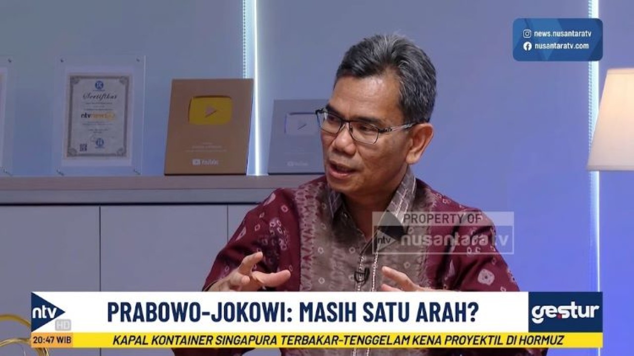 Direktur Eksekutif Lembaga Survei Indonesia, Djayadi Hanan dalam program GESTUR di Nusantara TV