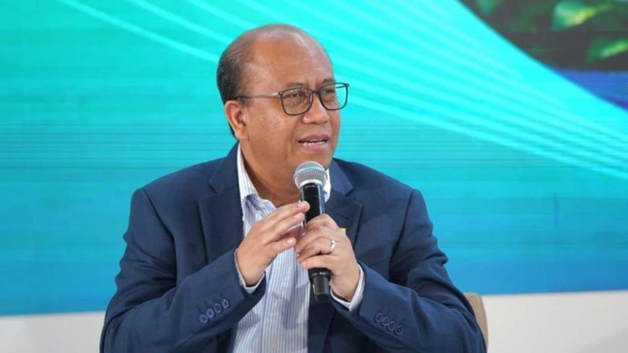 Direktur Manajemen Proyek dan Energi Baru Terbarukan PLN, Suroso Isnandar