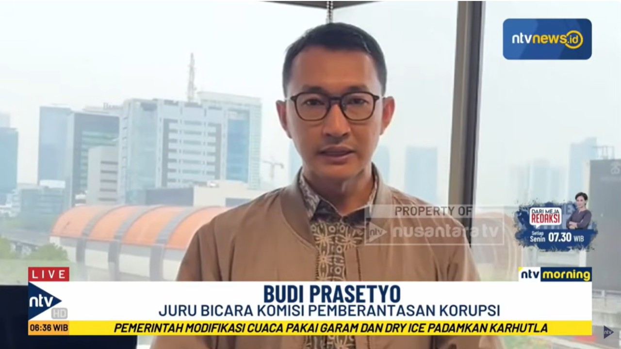 Juru Bicara KPK Budi Prasetyo menanggapi perkembangan kasus korupsi dana siap pakai kebencanaan di BNPB