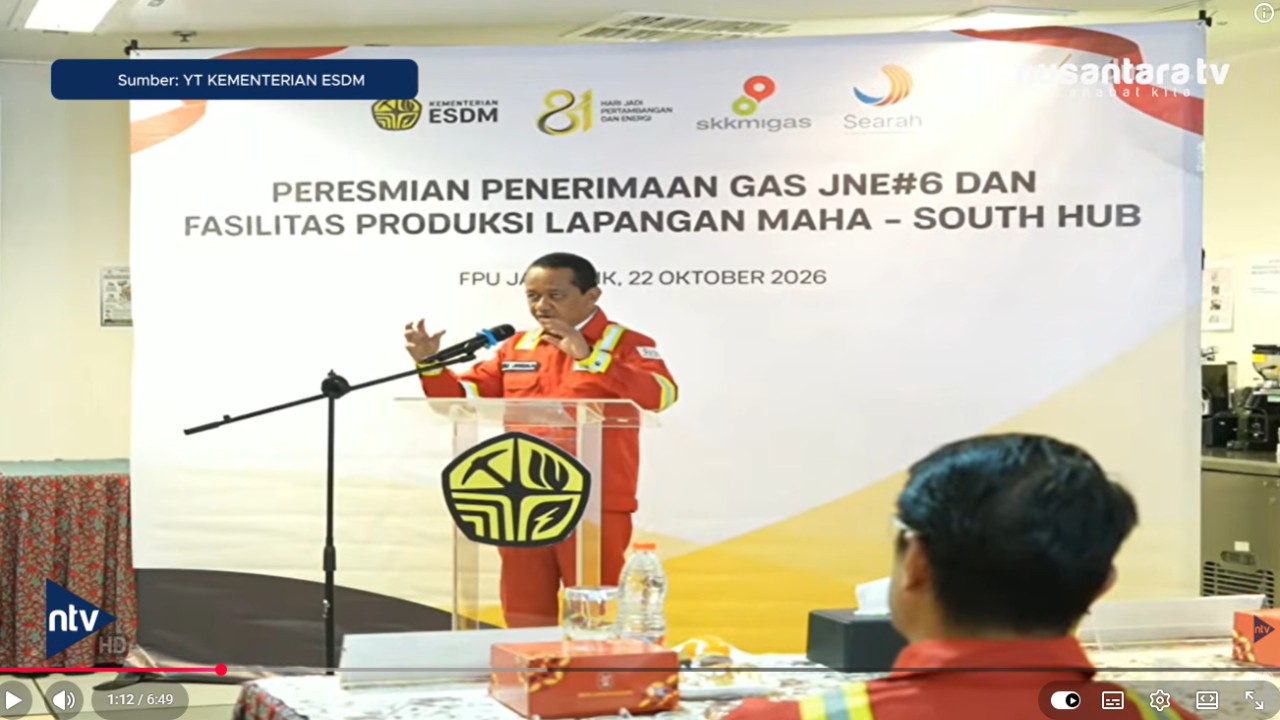 Menteri Koordinator Bidang Hilirisasi dan Transisi Energi Bahlil Lahadalia menyatakan akan mengevaluasi kontrak ekspor energi
