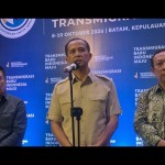 trans-1792164534